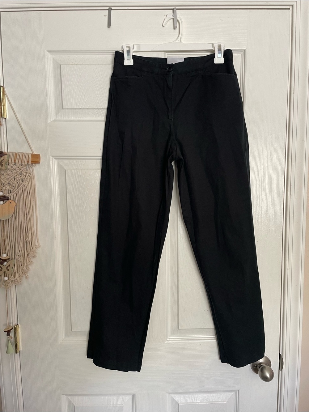 Liz Claiborne Women’s size 6 Petite Black Straight-Leg Dress Pants